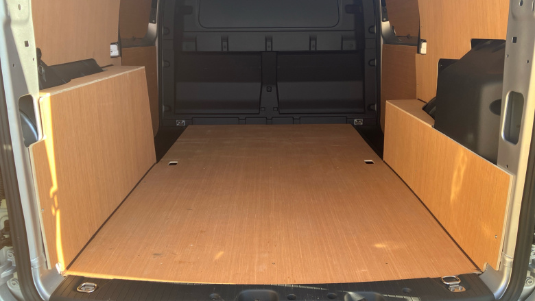 Ford Transit Connect 250 L2 Petrol 1.5 EcoBoost PHEV 150 Limited Van Auto